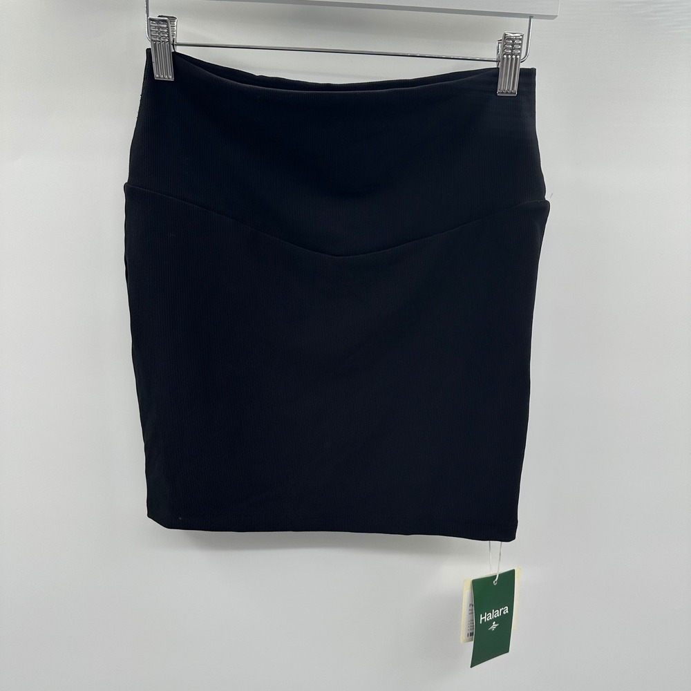 Halara Patitoff Flow Ribbed Mini Skirt Black Pet Hair Resistant Medium NWT New